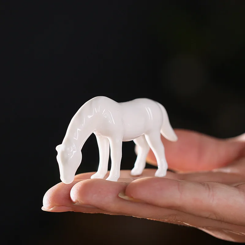 Белый фарфор Чай Домашние животные Мини лошадь украшения милые фигурки животных