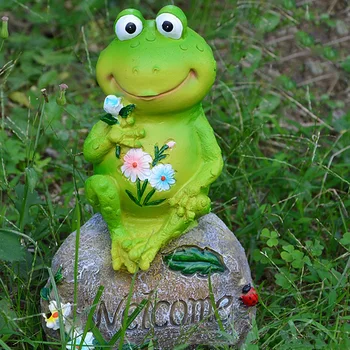

1Pcs Home Garden Ornament Outdoor Resin Frog Family Animal Figurine Welcome Art Yard Decoration 02