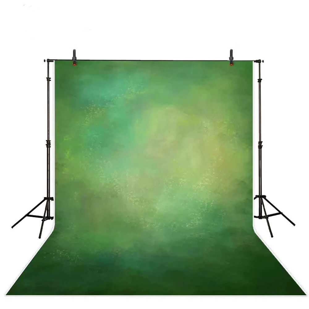 Với Green Screen Backdrop, bạn có thể tách nền một cách dễ dàng và chủ động thay đổi hình nền cho những bức ảnh và video chuyên nghiệp. Hãy cùng chúng tôi khám phá những tiềm năng vô tận của Green Screen Backdrop này.