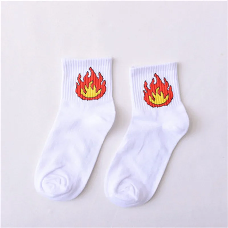 Summer-Ladies-Short-Socks-Korea-Japanese-Cotton-Flame-Harajuku-Socks-Girl-Cartoon-Cactus-Gun-Funny-Female(3)