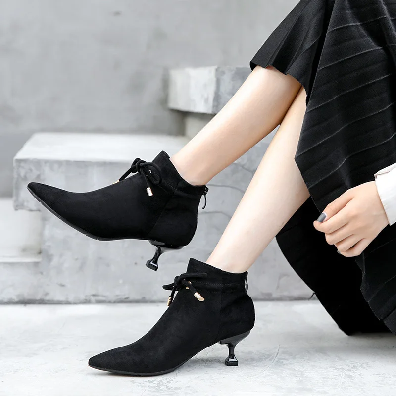 

D5331-6, 5331-6 Autumn And Winter 2019 New Style Short Boots Versatile Pointed-Toe Bow after Zipper Martin Boots Women's