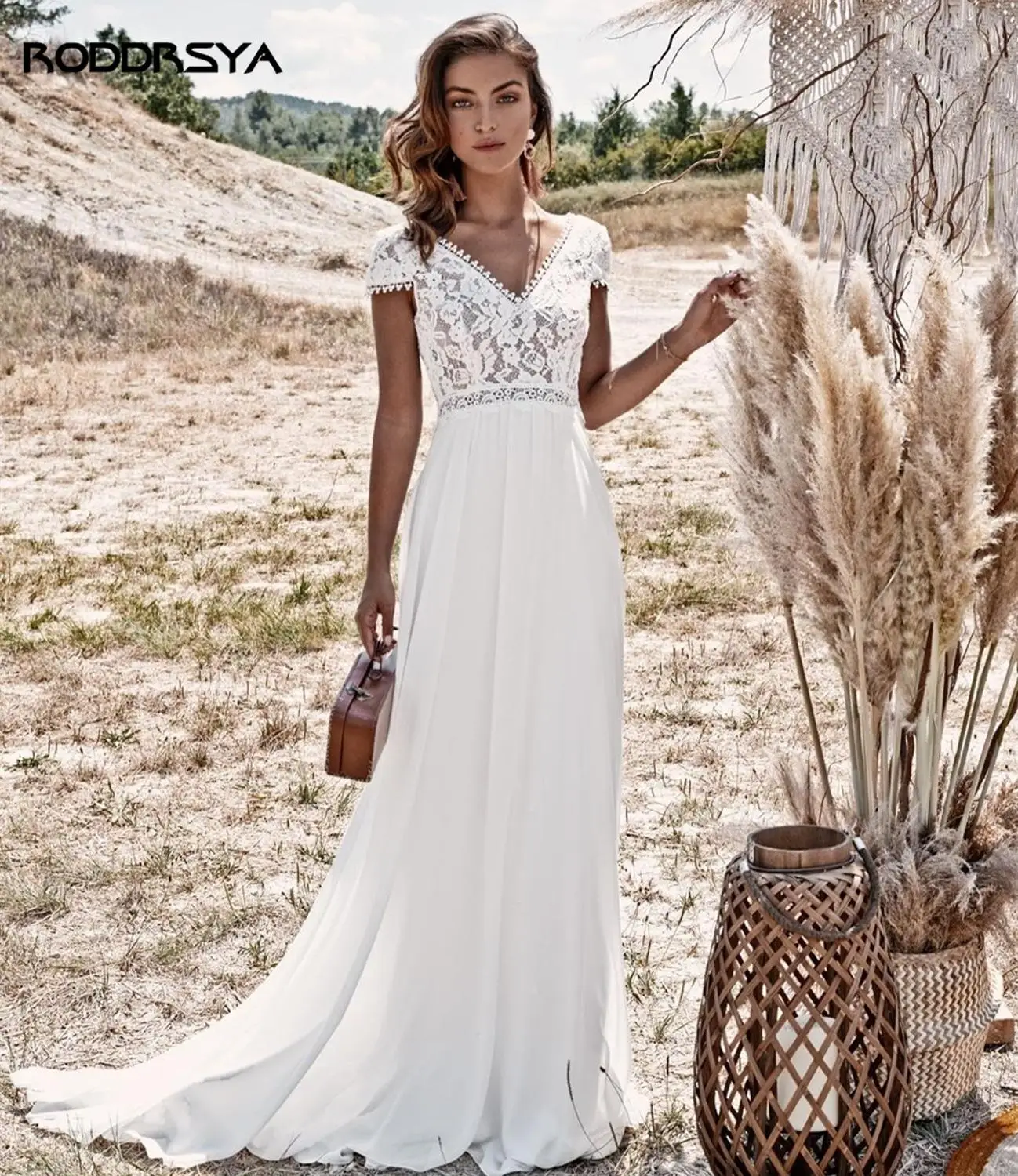 

Romantic Chiffion Beach Wedding Dresses Cap Sleeves Lace Top Boho Wedding Gown Sweep Train Custom Made Bride Gown