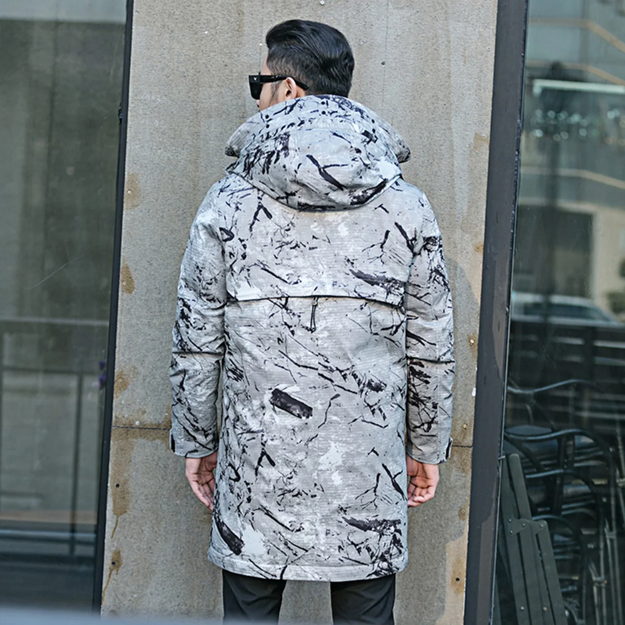 Рисунок 5 - Мужская длинная пуховая куртка