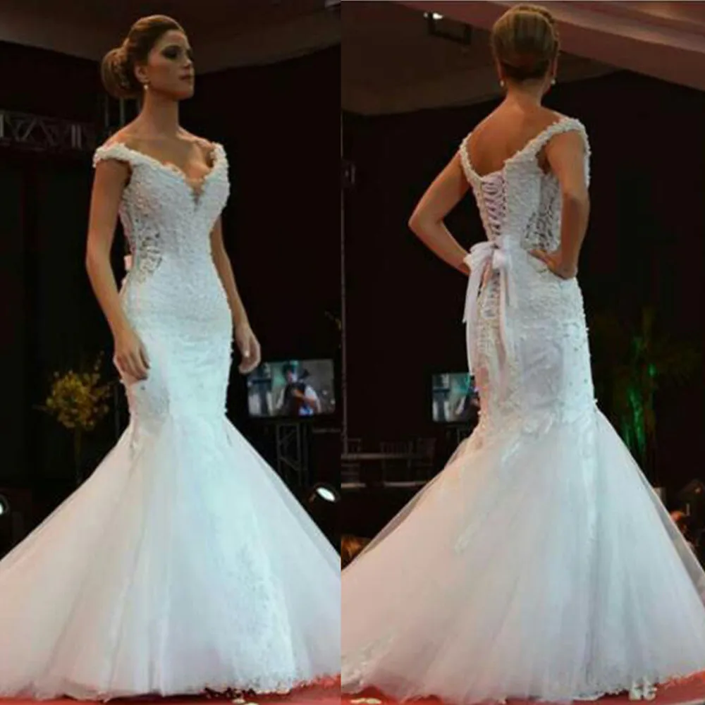 

Sexy Deep V neck Pearl Wedding Dresses Mermaid Style Africa New 2019 White Lace Appliques Plus Size Tulle Wedding Gowns