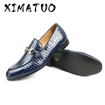 

brand stone grain embossed high grade men shoes. Comfortable business men casual shoes. men's flats