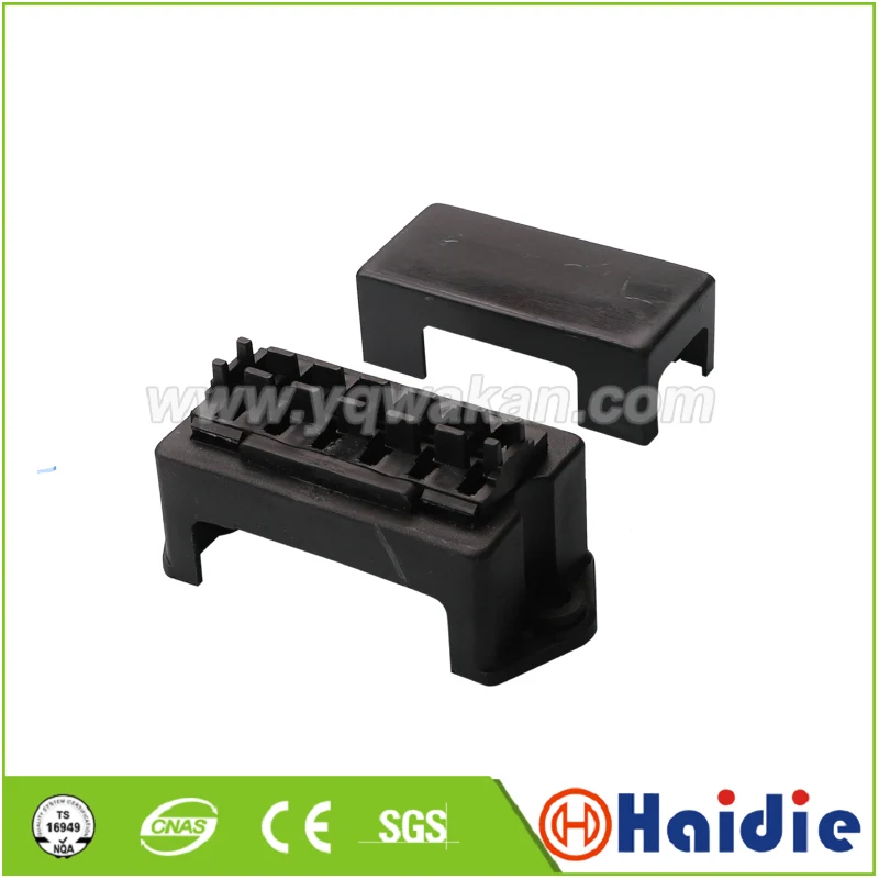 

1sets Auto electrical fuse box connectors BX2061 with terminals
