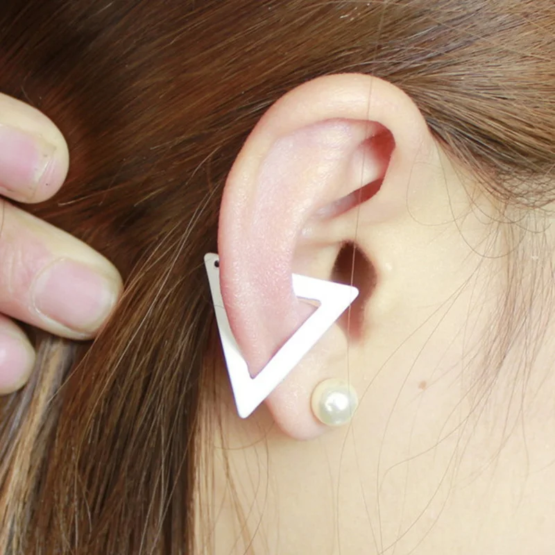 

Metal Triangle Ear Clips Simple Wild Neutral Style Earrings Personality Exaggerated Ear Clips Simple Geometric Earring