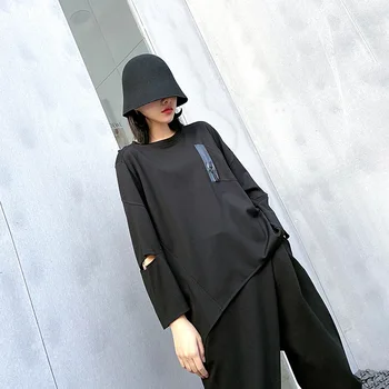 

2020 Spring Women Long Sleeve Hole Design Black White T Shirt Female Men Streetwear Hip Hop Punk Gothic Loose Casual Tshirt Tees