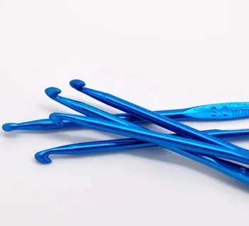 

5PCs Aluminum Crochet Hooks Blue Knitting Needles Sewing Sweaters Random Color Accessories For Knitting 15cmx3mm
