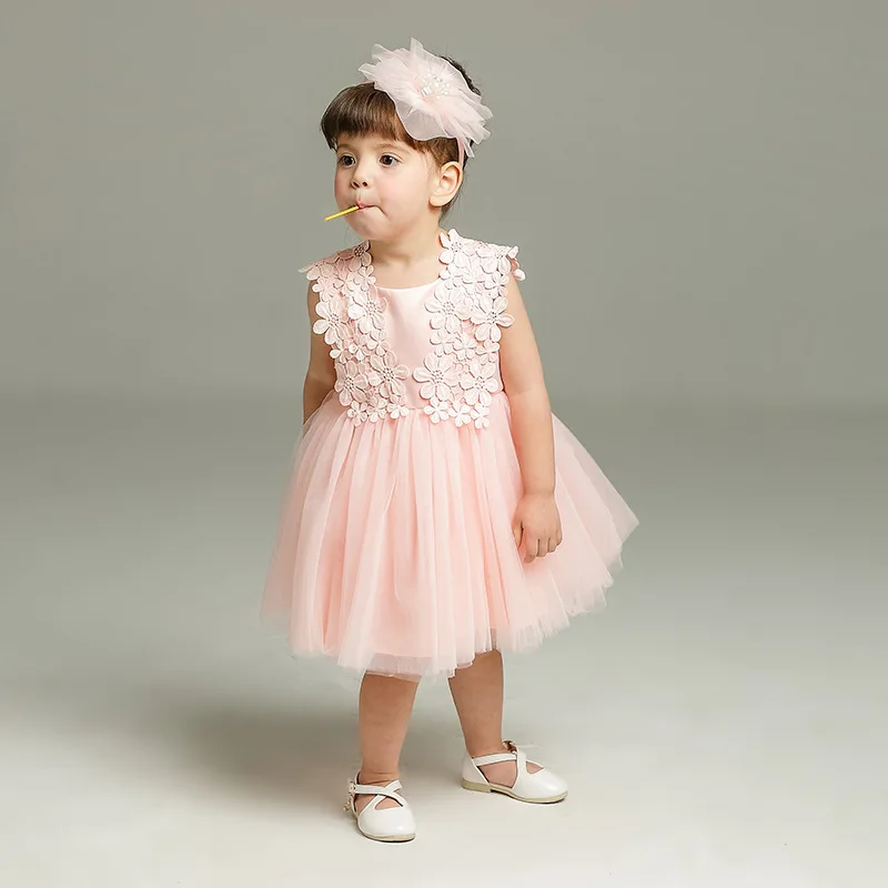 Vestidos de baptizado de bebé, Roupa de