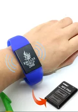 Transporte rápido 13.56mhz cuid regravável bonito à prova dwaterproof água inteligente pulseira cartão de controle acesso 6 cor design logotipo