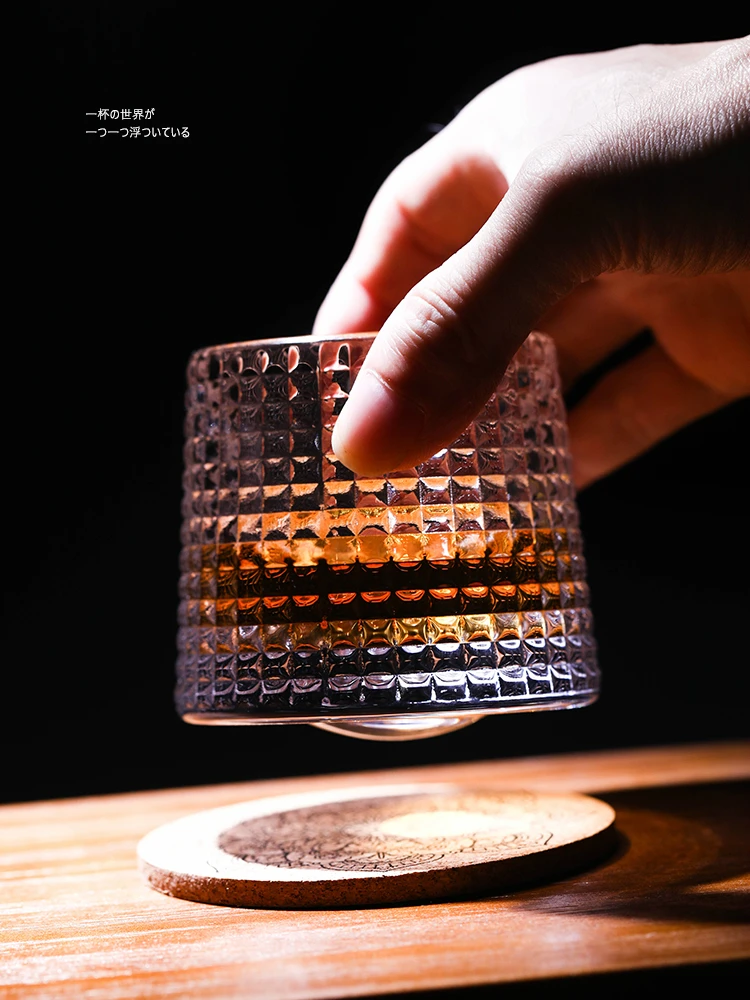 Copo De Whisky Giratório 360° Descompressão Com Base Inox Bebidas Gin –  Antu Shop