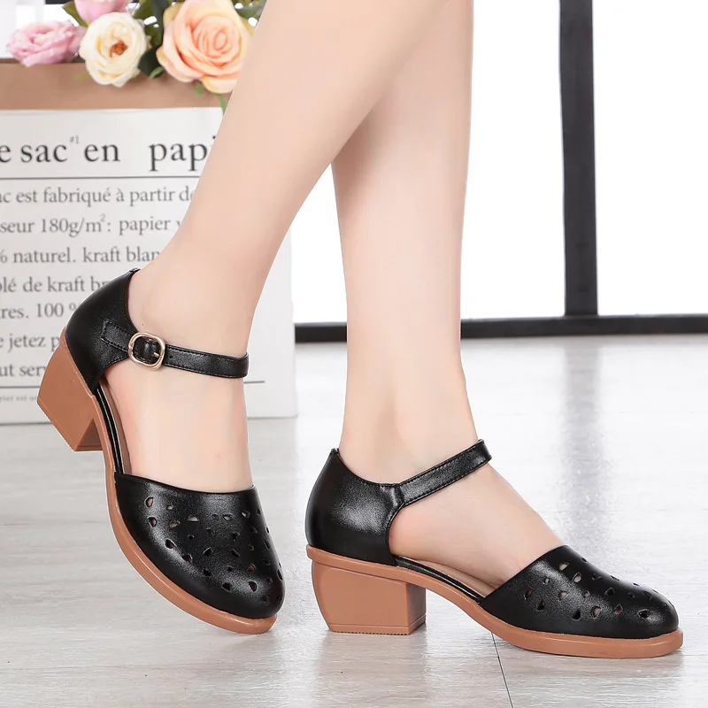 

Summer New Style WOMEN'S Sandals Genuine Leather Hollow out Closed-toe Rubber Sole Large Size Semi-high Heeled Chunky-Heel Casua