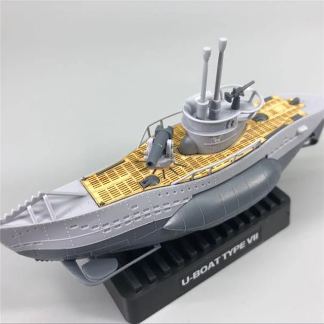 vogn Fordeling bibel U-boat Type VII Q Edition with Wooden Deck Model Kit for German Submarine  Type VII