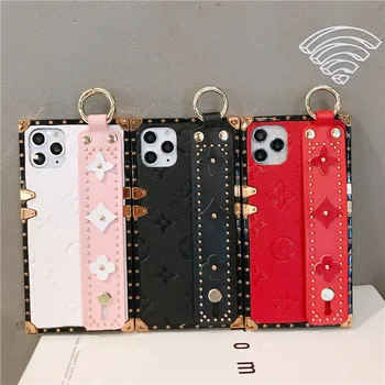 

6pcs Luxury wrist band real genuine leather rivet Phone Case For iPhone 11 Pro Max XS XR X 8 7 6 6S Plus cases back cover covers