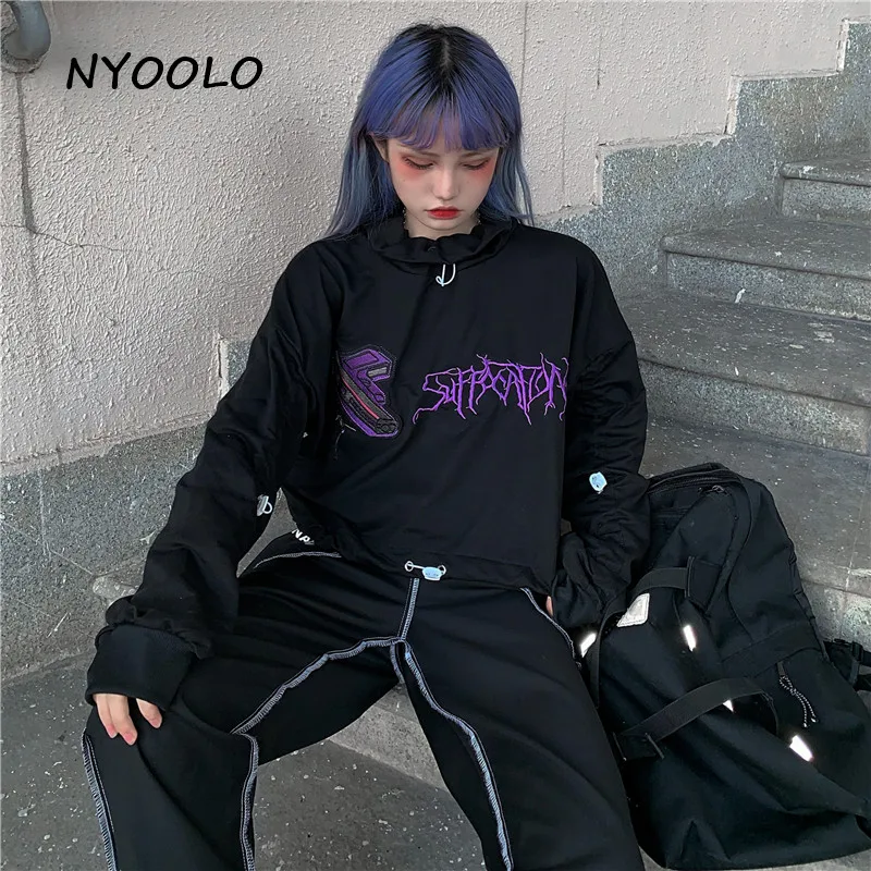 NYOOLO High street с вышивкой пистолета, свободная Приталенная футболка, повседневная Водолазка с длинным рукавом, черная футболка, женские топы