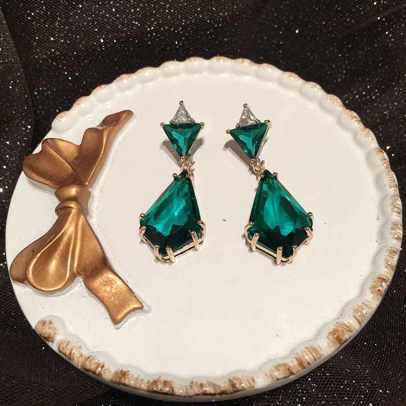 Women's Earrings Golden High-Grade Green Crystal Geometry Long Style Fairy Match Dress Elegant Temperament Graceful | Украшения и