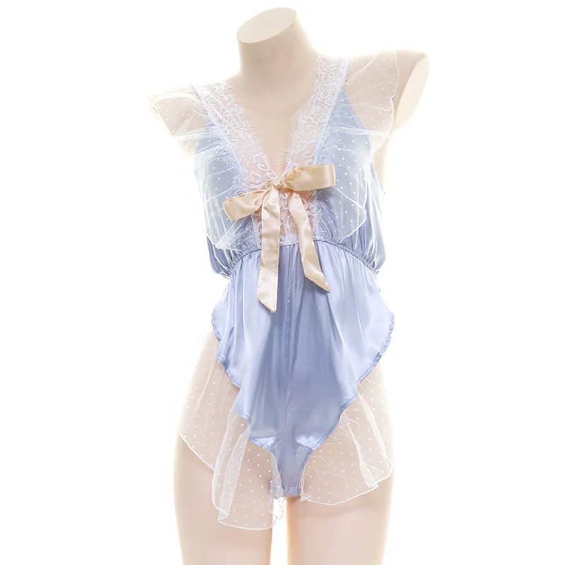 Женская ночная сорочка с глубоким V образным вырезом и кружевом| |