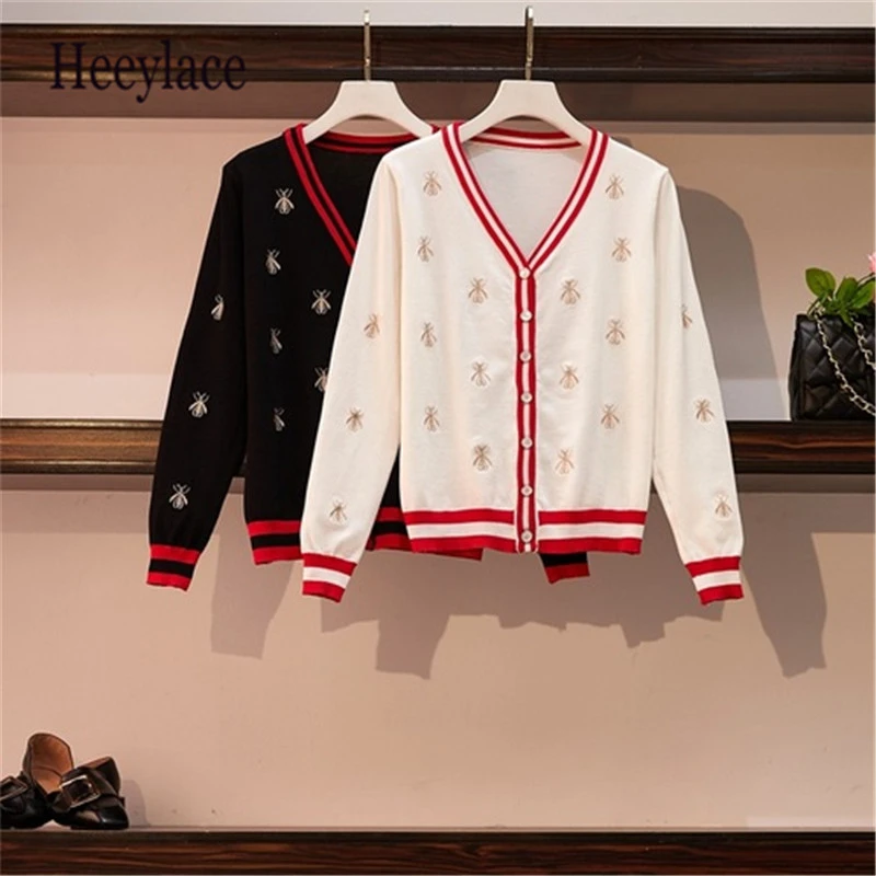 

S-5xl Plus Size Casual Cardigan Autumn 2019 Knitting Lurex Loose Sweater Women Gold Bee Embroidery Striped Sweet Jumper sueter