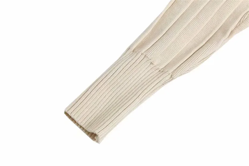 11590504814_281188105