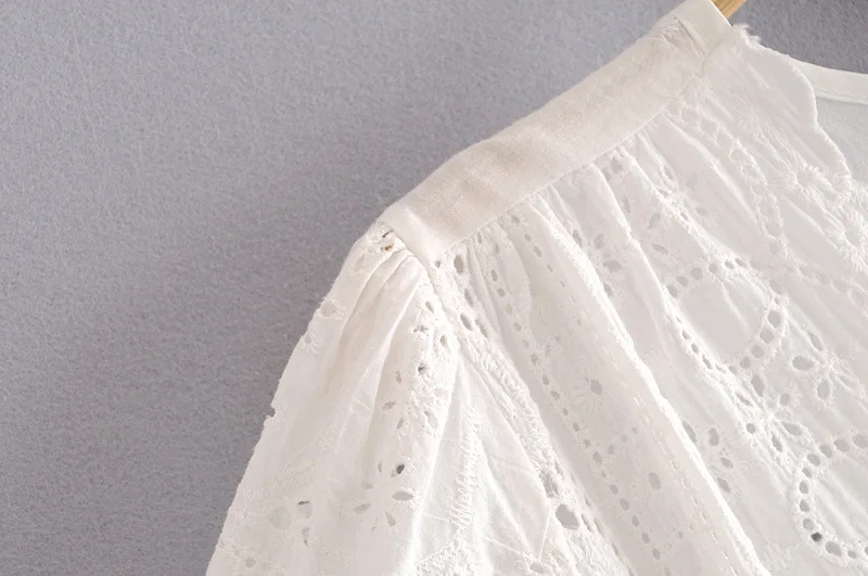 TEELYNN мини бохо платье осенние белые хлопковые кружевные платья с цветочной вышивкой сексуальные v-образным вырезом короткие женские платья цыганское vestido