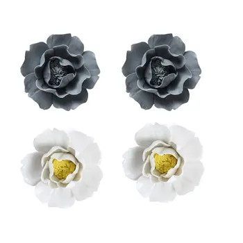 

4 Pcs Handmade Ceramic Flower 3D Seamless Nail Pendant Wall Decoration Creative Wall Hanging Decor for Living Room Bedroom (Grey