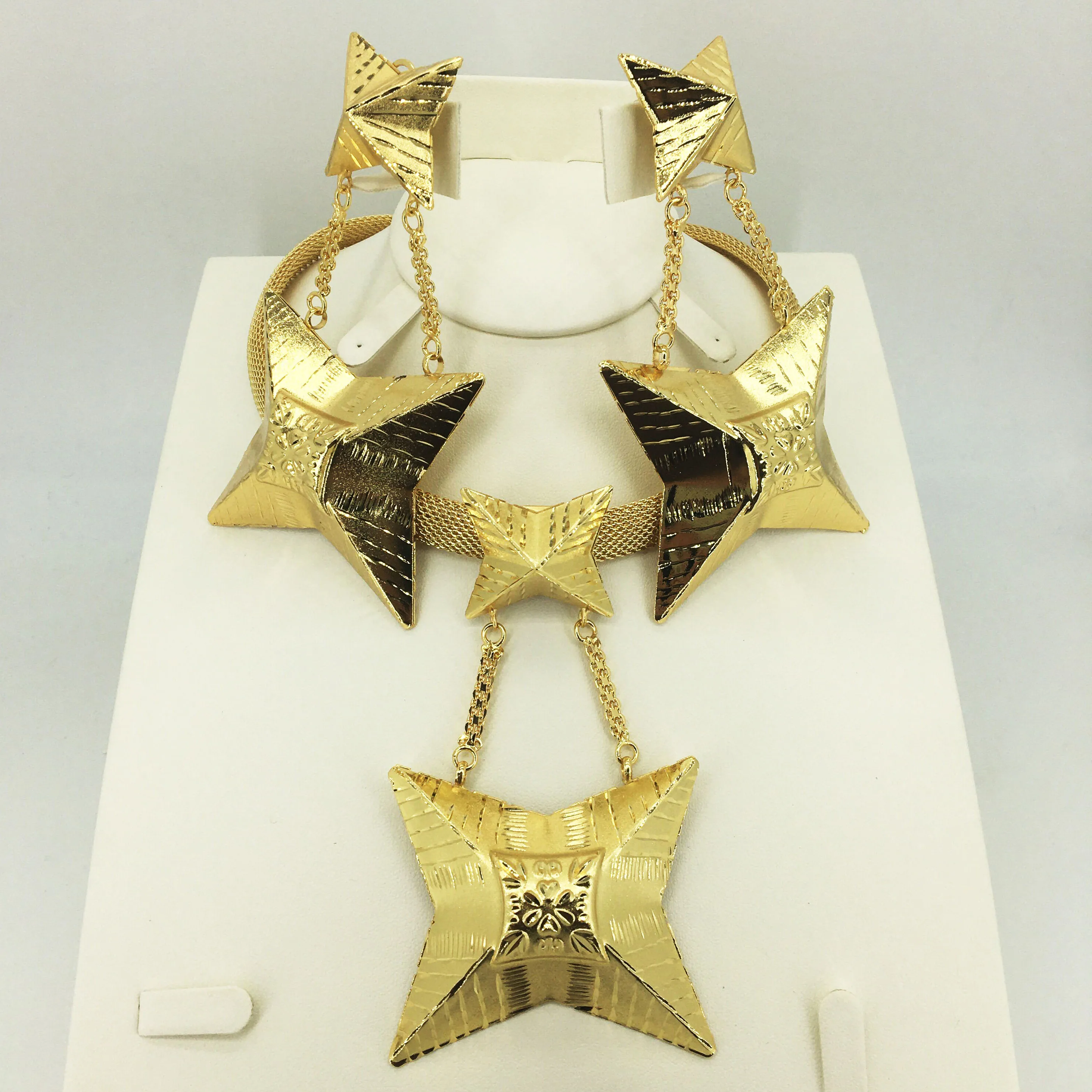 

High quality Jewelry 750 Gold Jewelry Large collection for women's African Bead Jewelry collection stylish necklace set