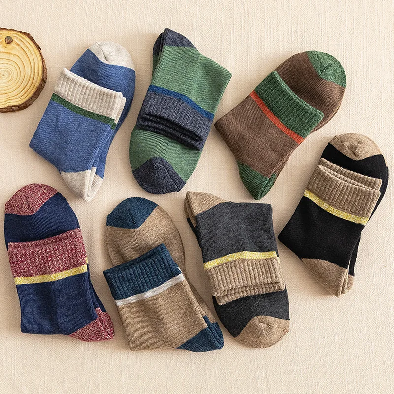 

Men's Socks New Autumn And Winter Thick Terry Retro Stitching Color Casual Thick Cotton Socks Winter Warm Socks Men High Quality