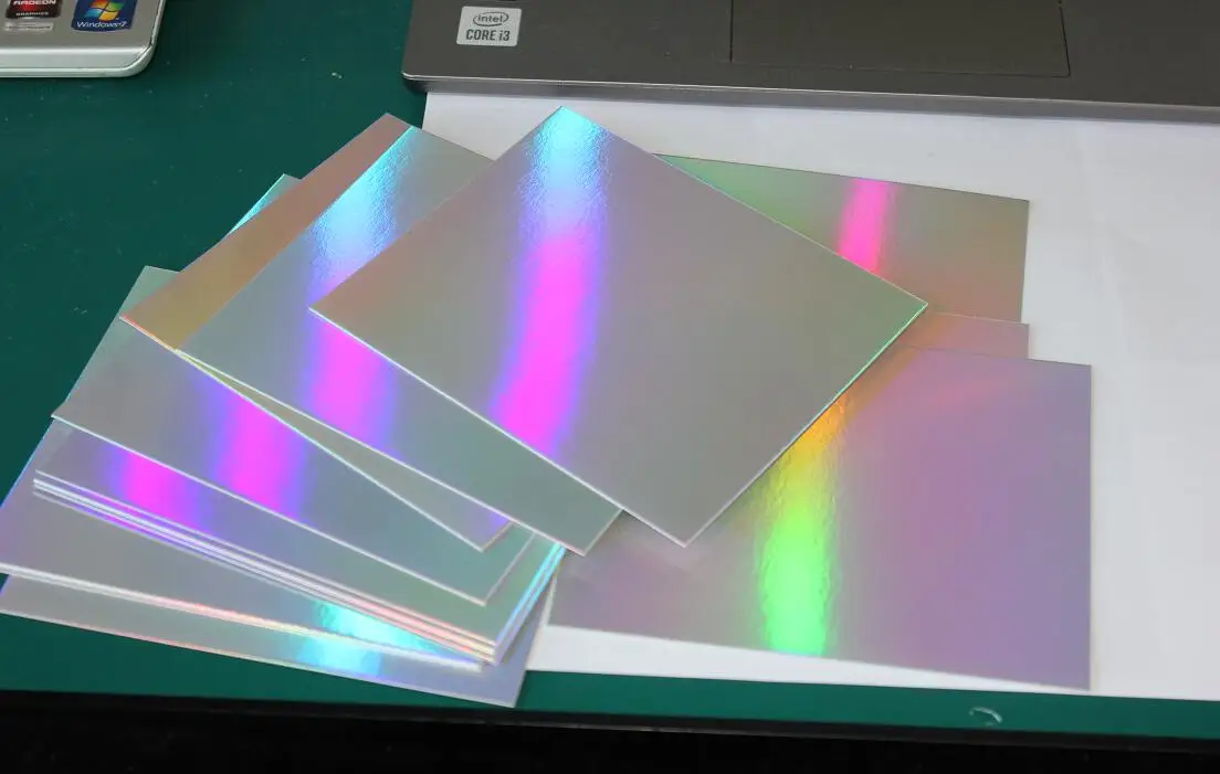 Size 105*148mm Single Side Holographic Silver Rainbow Card 250GSM