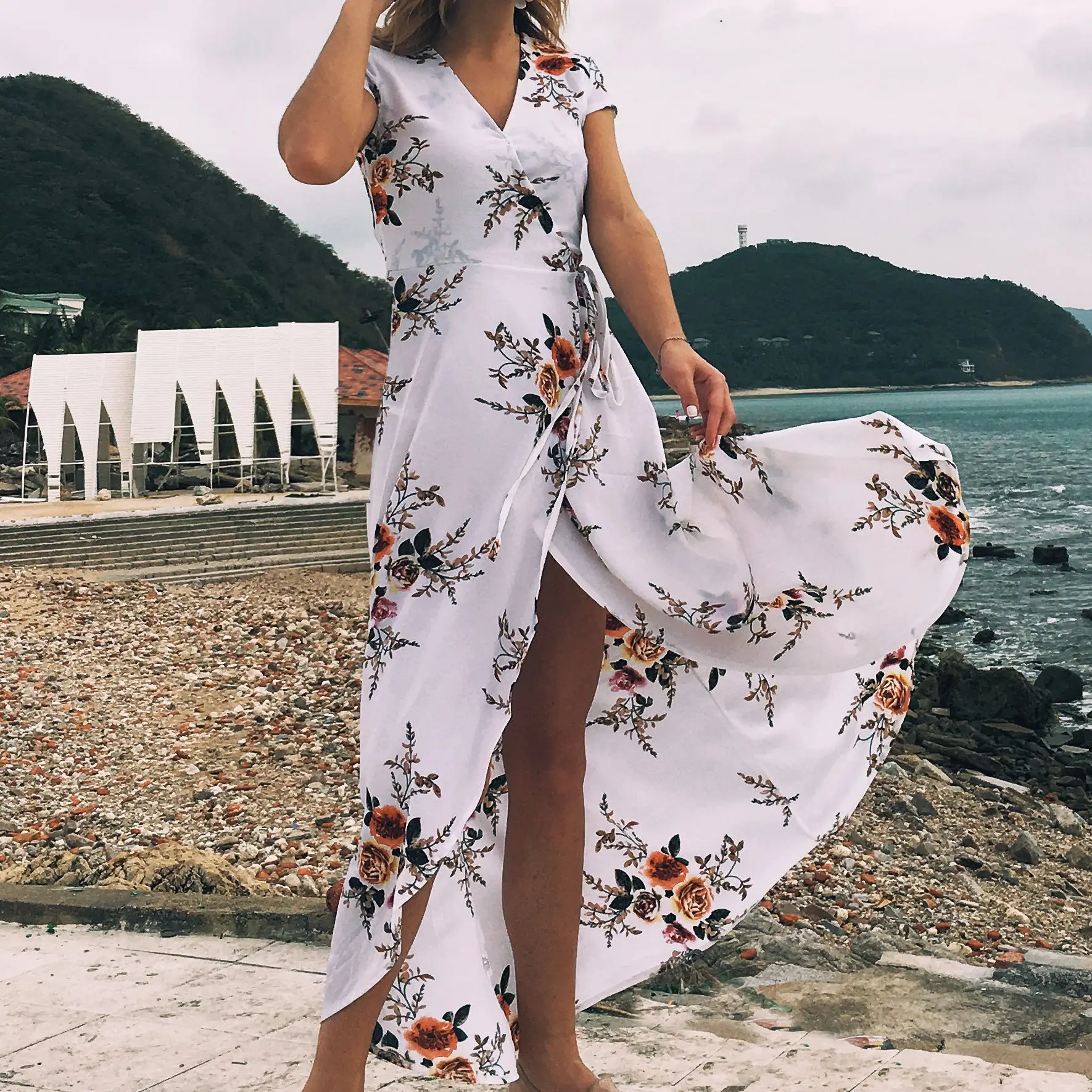 2019 Hot Selling Women's V-neck Printed Chiffon Sexy Slit Beach Seaside Resort Dress | Женская одежда