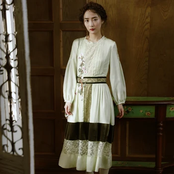 

Women Spring Autumn Elegant Vintage Slim Satin Ladies Retro Flowers Embroidery Lace Velvet Patchwork Formal Long Dress
