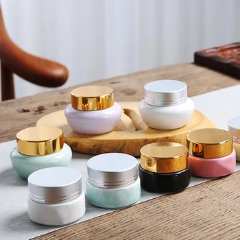

Small Tea Pottery Jar Travel Bottle Tea Box Airtight Pots Round Travel Storage Tanks Household Bottle Make Up Container With Lid