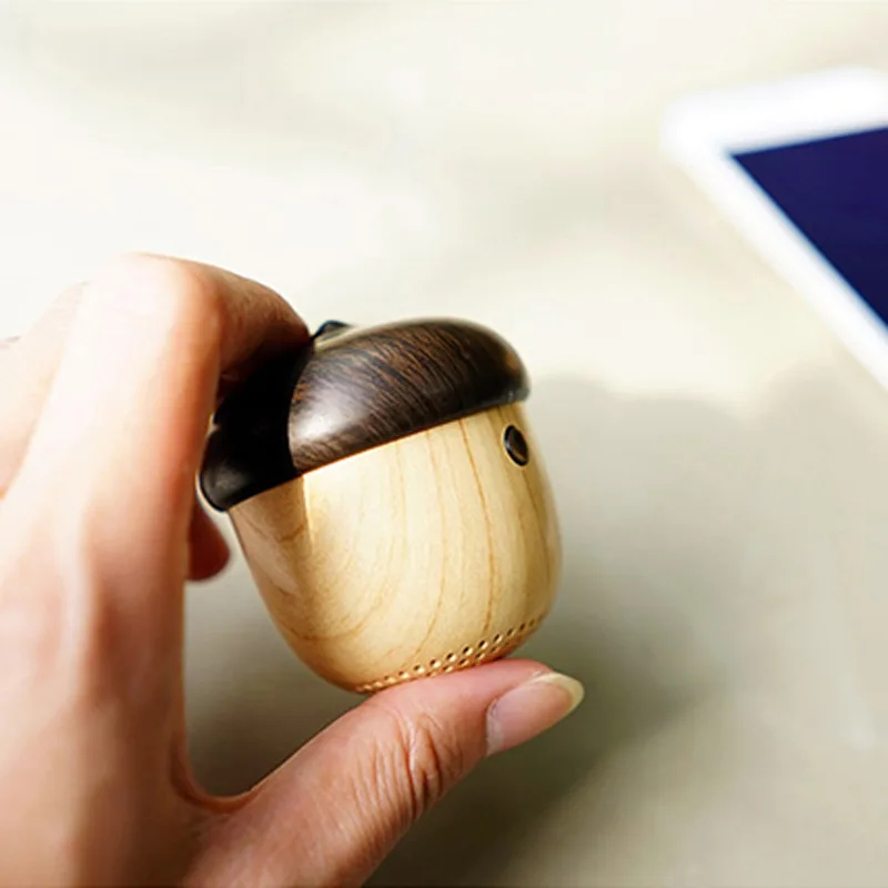 NoEnName_Null уличный автомобильный мини bluetooth динамик новый внешний вид поставляется
