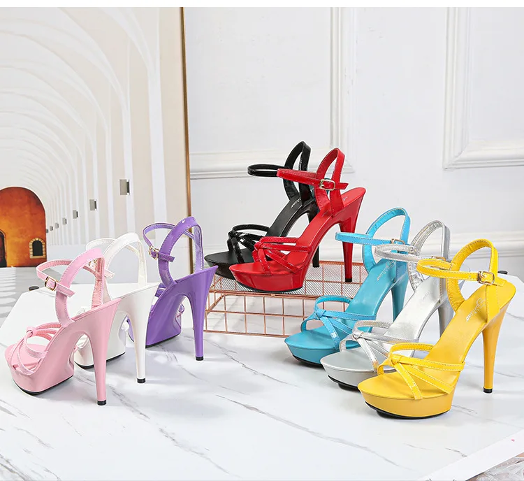 12961518534_2138732029