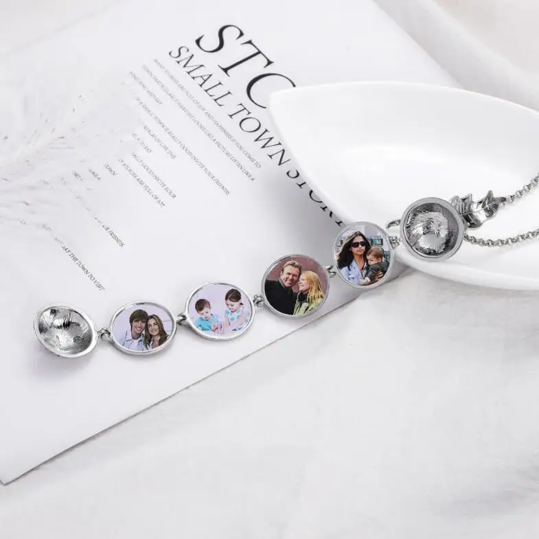 11048369607_1730230598