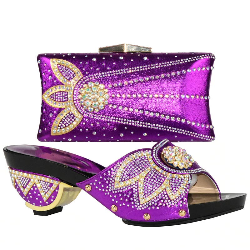 Новое поступление золота Цвет женская обувь и сумка в комплекте декорированные Стразы Высокое качество комплект и итальянских туфель и сумочки для Для женщин - Цвет: Фиолетовый