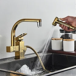 Kitchen Faucet Golden Brass Tap Bathroom Deck Mounted Pull Out Sprayer Gun Led Spout Hot and Cold Water Mixer Tap