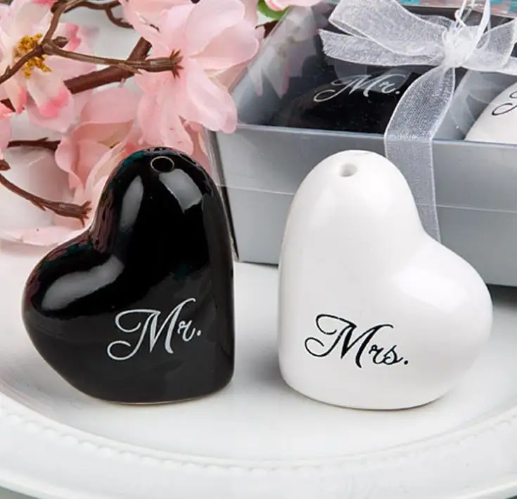 

Керамическая Солонка и перечница Mr. & Mrs в форме сердца, свадебные подарки, сувениры SN749, 200 шт.