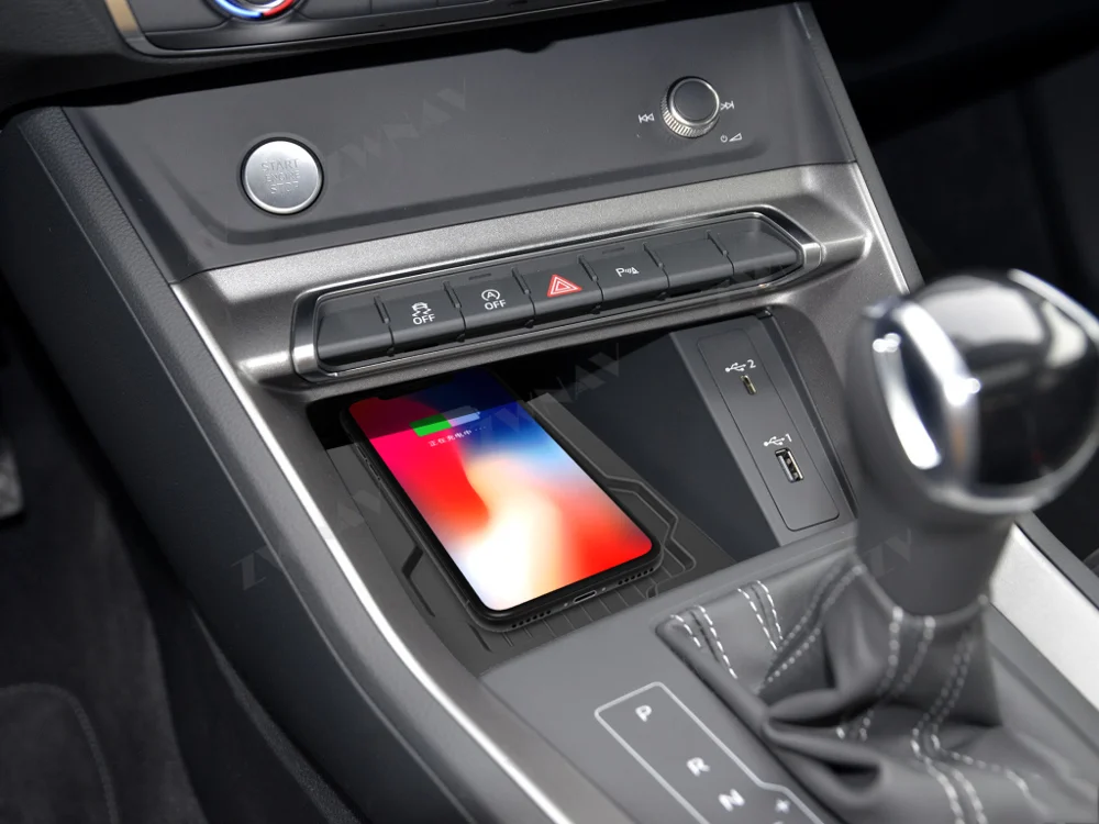 QI car Infrared Fast wireless charger For Audi Q3 2020 car Infrared Fast Wireless Charging Car Phone Holder for iphone Samsung