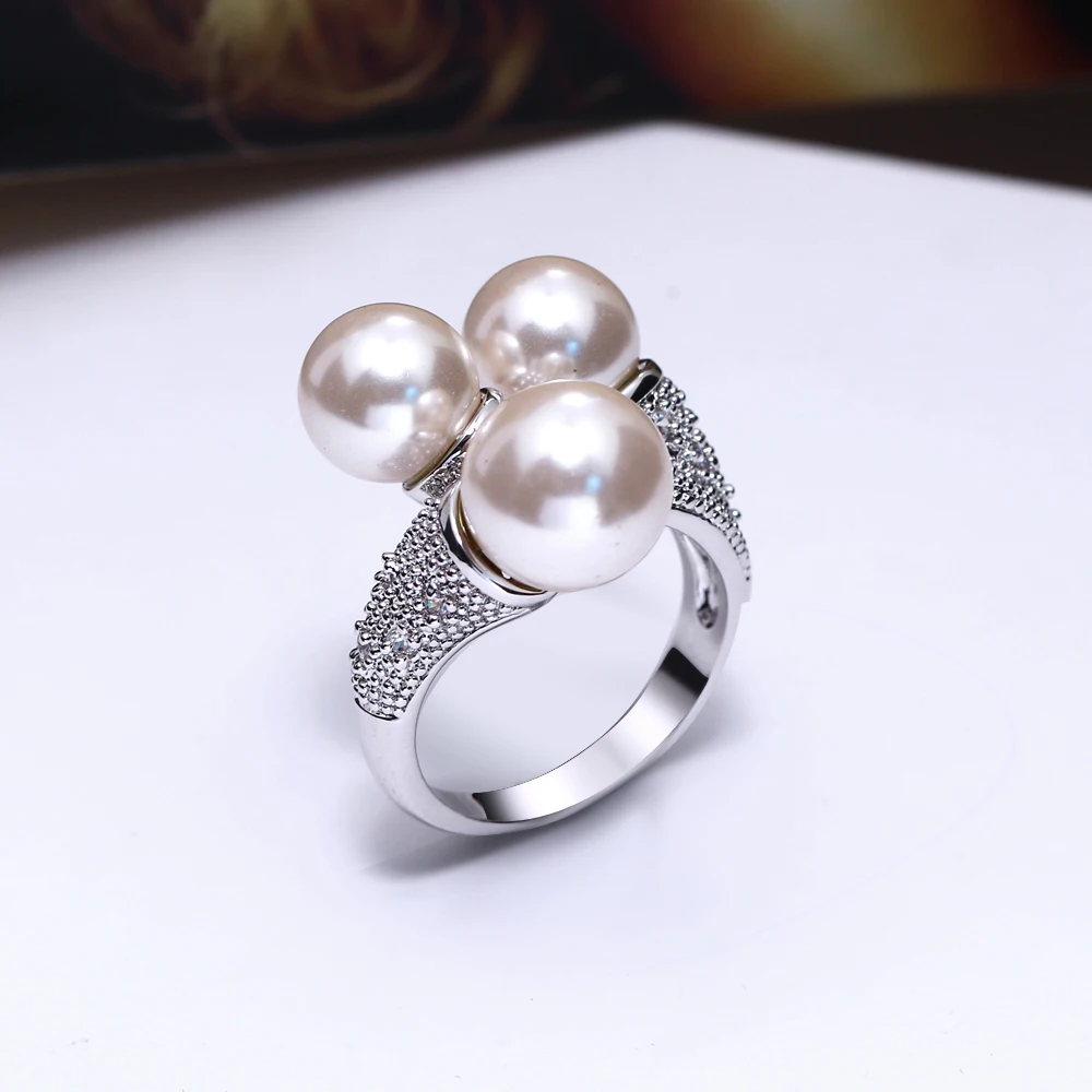 pearl ring (1)