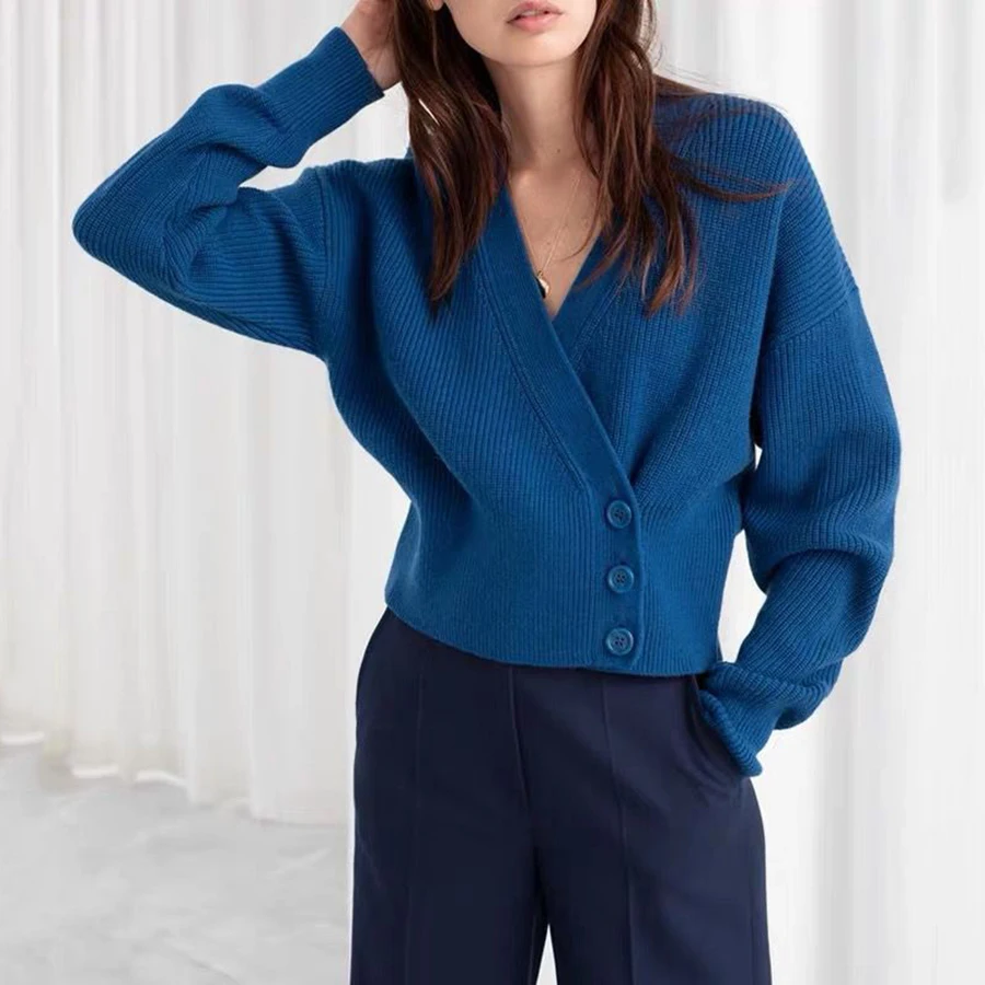 

2019 Solid Blue Vintage Women Sweater V-neck Single Breasted Simple Design Short Style Casual Knitting Cardigans Sweater Coats