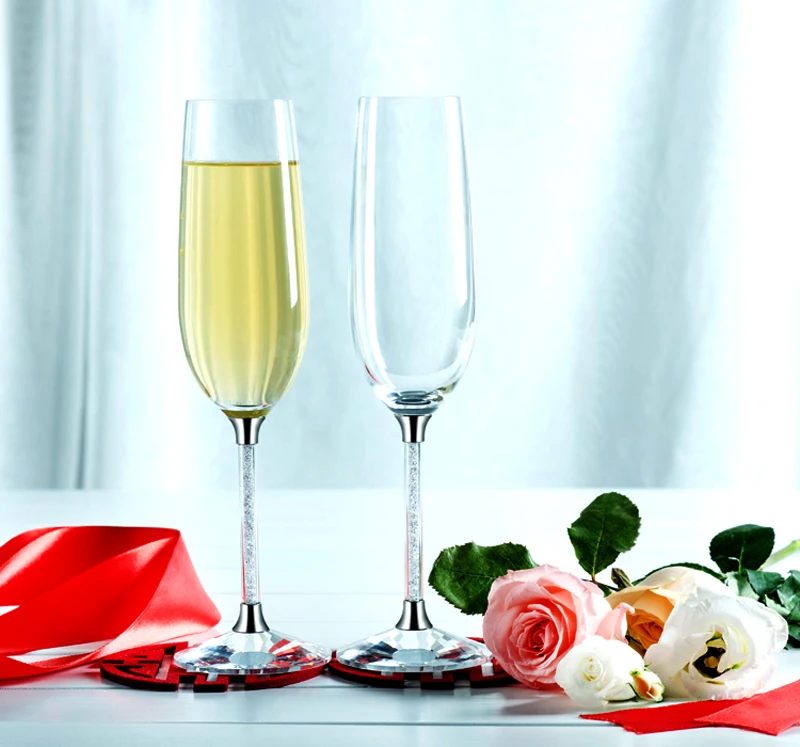 2pcs/set Luxury Crystal Diamond Champagne Cup Goblet wine glass romantic wedding glasses Gift box Party drinkware Supplies
