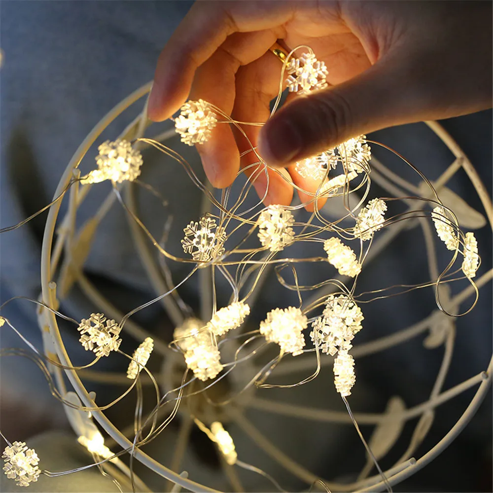 $1.74 2M 20Leds Copper Wire LED String light Snow Flakes/Star Waterproof Holiday lights For Christmas Tree Wedding Party New Year Deco