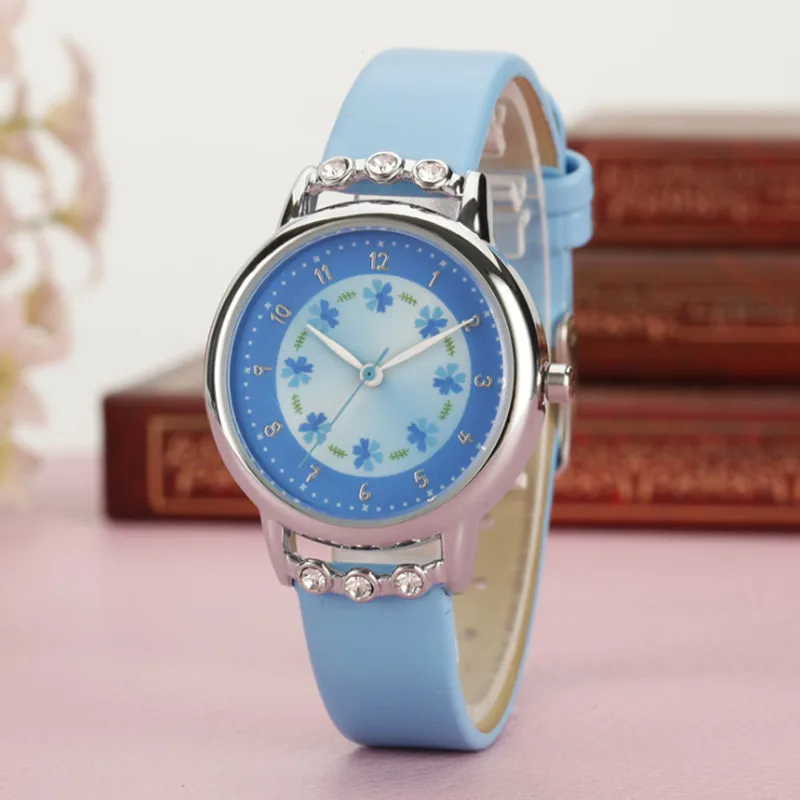 Новые часы для женщин Дети Девочки дамы кварцевые с бриллиантами наручные часы розетка часы с цветочным орнаментом Montre часы - Цвет: Blue