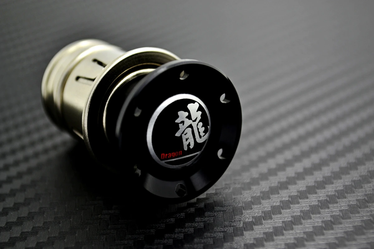 Черный Алюминий машинная Зажигалка для сигарет для BMW F30 E90 E46 118 120 320 325 328 335 F10 F18 F20 F35 F30 в китайском стиле подарок