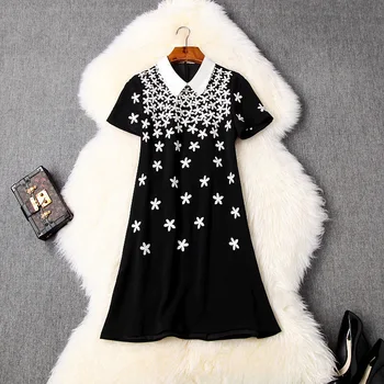 

Women plus size dress new 2020 spring summer cute peter pan collar short sleeve black floral embroidery dresses