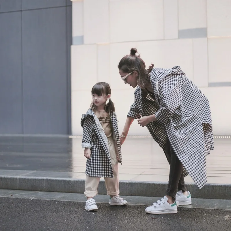 Одежда «Мама и я» с капюшоном; хлопок; клетчатая ветровка для мамы и дочки; одинаковые куртки с длинными рукавами для семьи; QZ089 - Цвет: Plaid