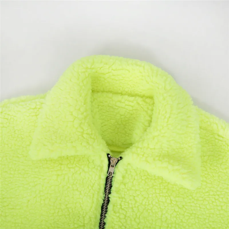 11937208658_1966242478