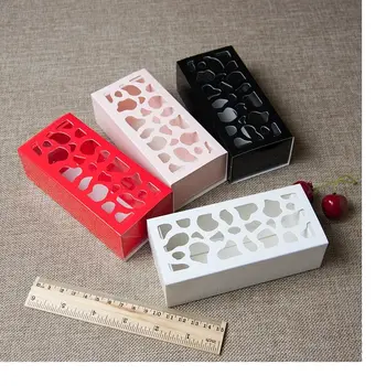 

200pcs Free Shipping Wedding Gift Box Hollow Pattern With Film Cake Biscuit Box Macaroon Box With PVC Window