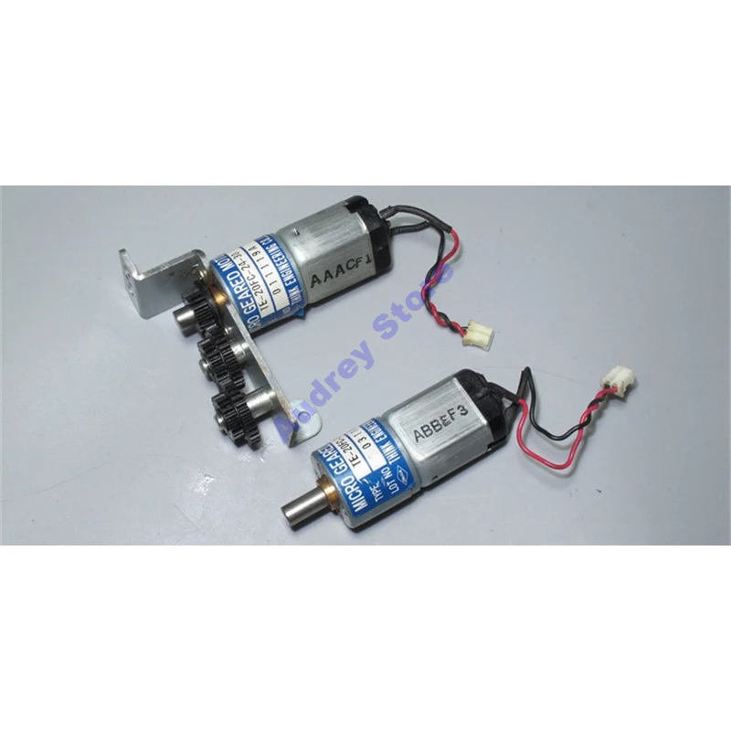

DC9-24V 165-350rpm Japan imported full metal gear miniature planetary reduction motor